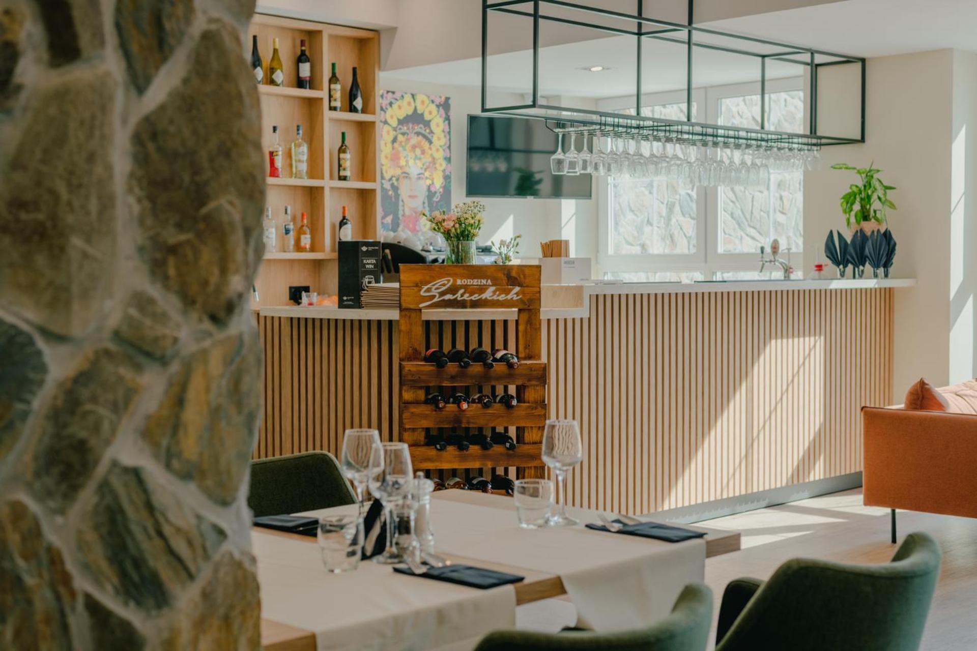 Country Club Zywiec Hotel Spa I Domki Caloroczne Экстерьер фото